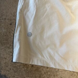 Lululemon Pace Breaker Lined 7” short